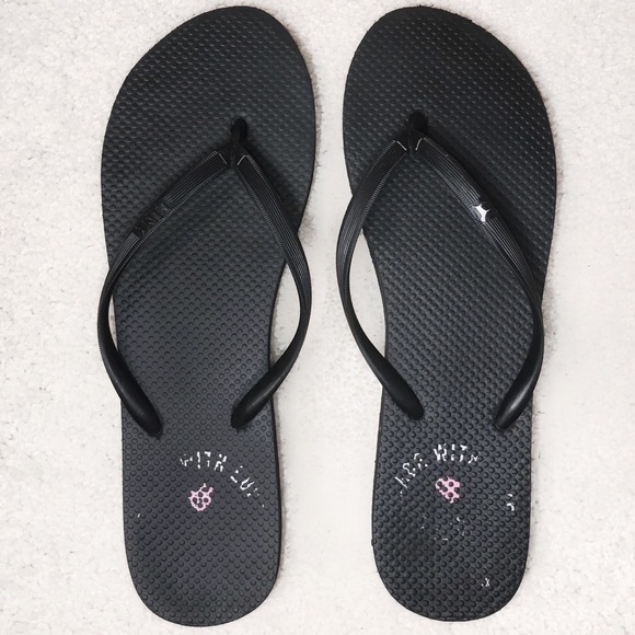 victoria secret pink flip flops